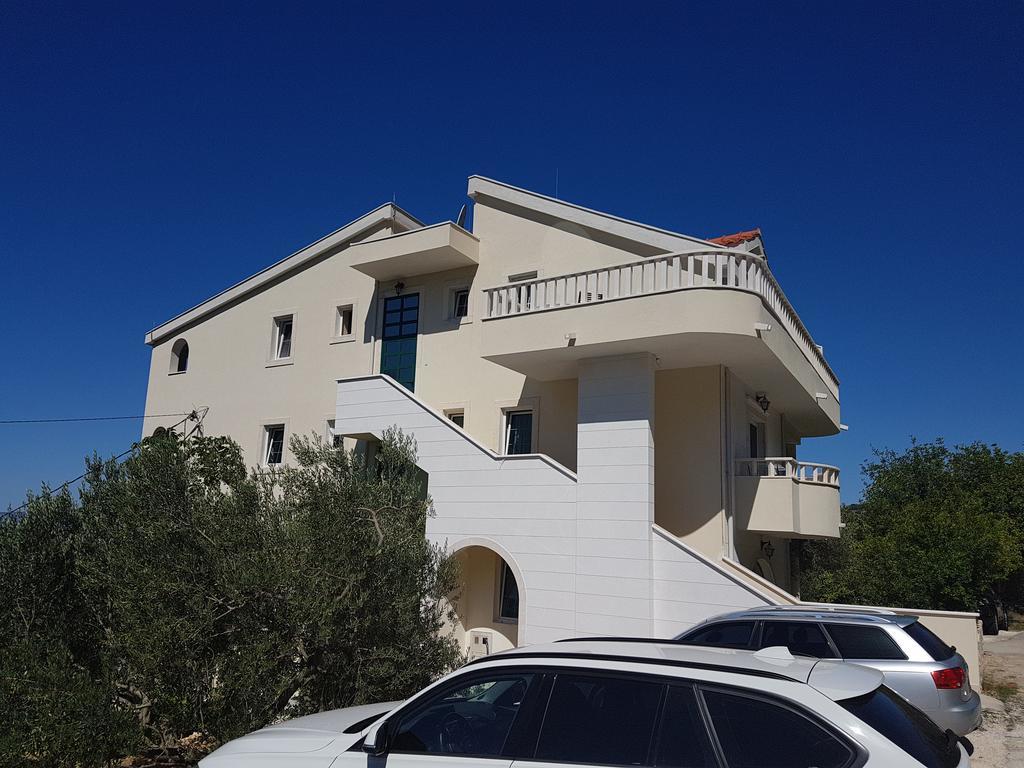 Apartments Vile Holiday Živogošće Eksteriør billede