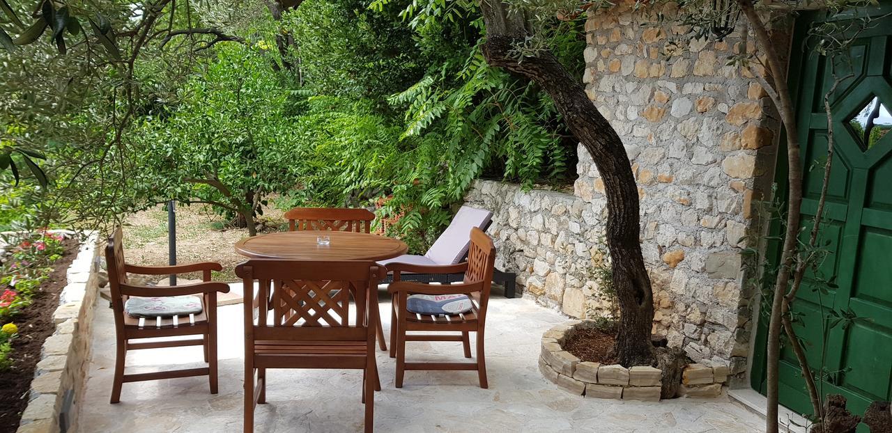 Apartments Vile Holiday Živogošće Eksteriør billede